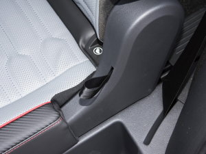 2023380TSI ԄR-LineŞ 7 g