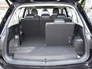 2023380TSI ԄR-LineŞ 7 g