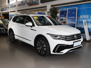 2023Ŀ 380TSI ԶR-Line콢7 ǰ45