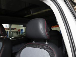 2023Ŀ 380TSI ԄR-LineŞ7 g