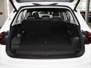 2023Ŀ 380TSI ԄR-LineŞ7 g