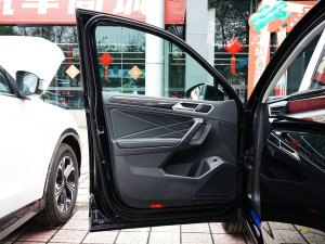 2023Ŀ 330TSI ԄӃ {λ܇T