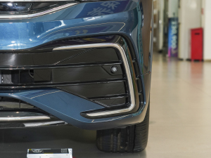 2023Ŀ 380TSI ԄR-LineԽ7 ^