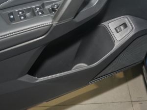 2023Ŀ 380TSI ԄR-LineԽ7 ǰTg