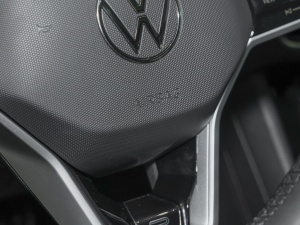 2023Ŀ 380TSI Ԅ(dng)(q)R-LineԽ7 п؅^(q)