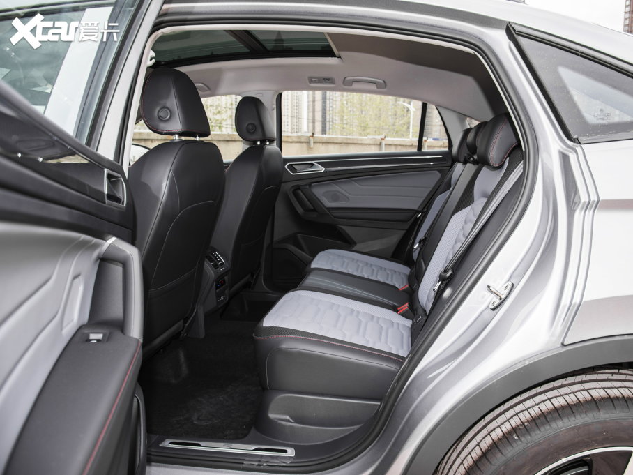 2023;^X 380TSI (q)Ş