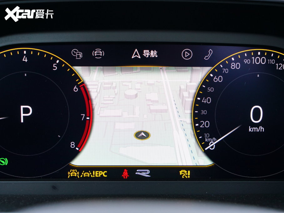 2023;^X Ŀ 330TSI Ş