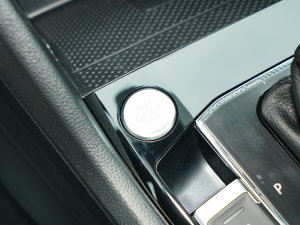 2023Ŀ 330TSI Ş п؅^