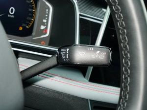 2023Ŀ 330TSI Ş п؅^