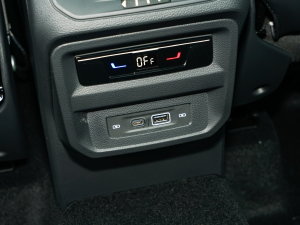 2023Ŀ 330TSI Ş п؅^