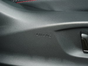 2023Ŀ 330TSI Ş п؅^