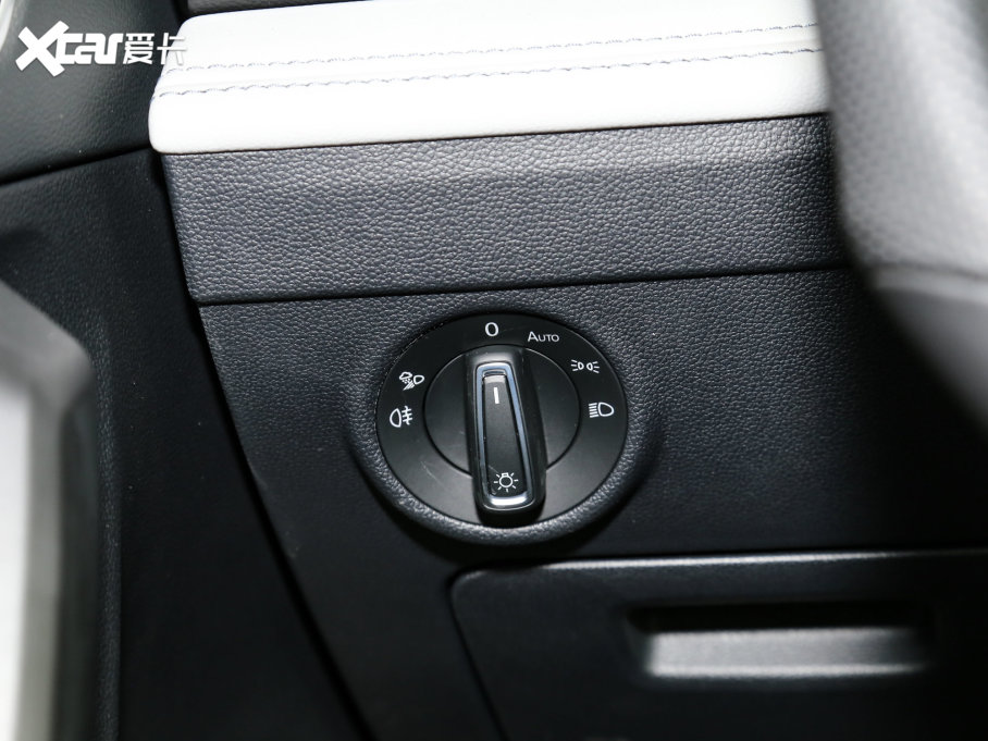 2023;^LԴ 430PHEV 늻(dng)F