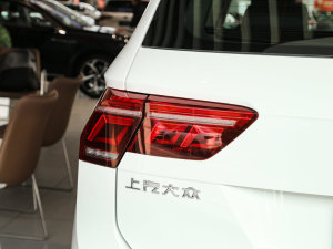2023430PHEV 늻F ^