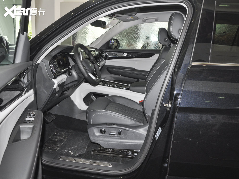 2023��;�� 380TSI ����������A��