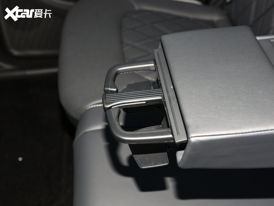 2023��;�� 380TSI ���(q��)�����Ş��