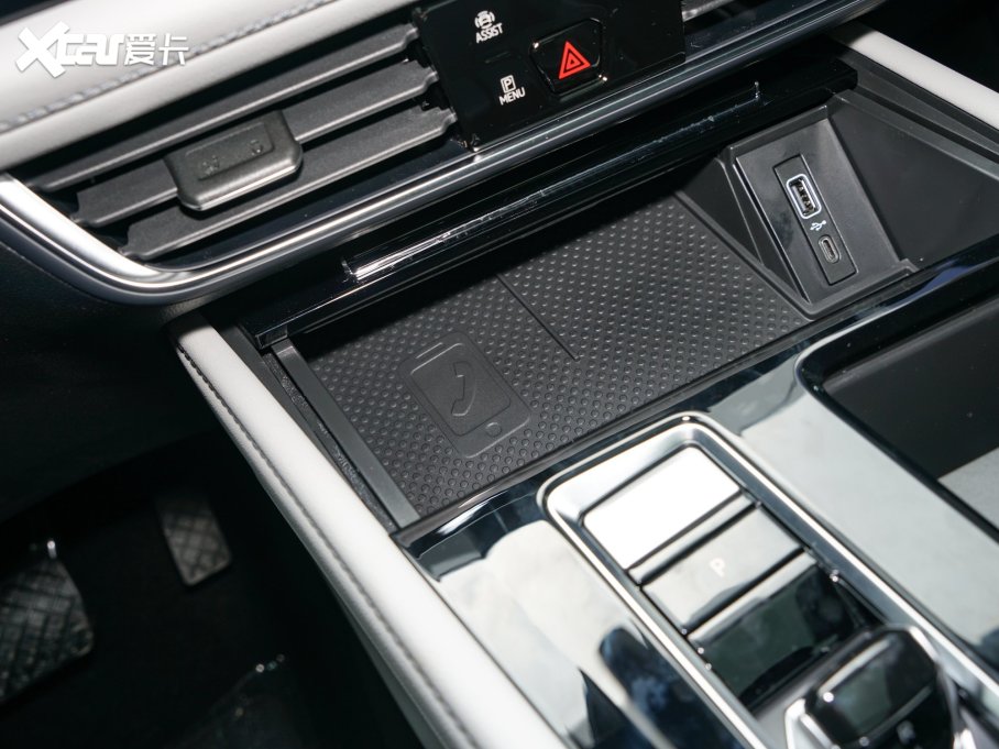 2023��;�� 530 V6 ���(q��)�����Ş��