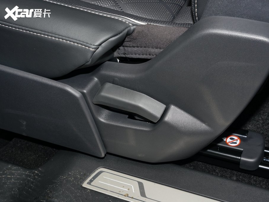 2023��;�� 530 V6 ���(q��)�����Ş��