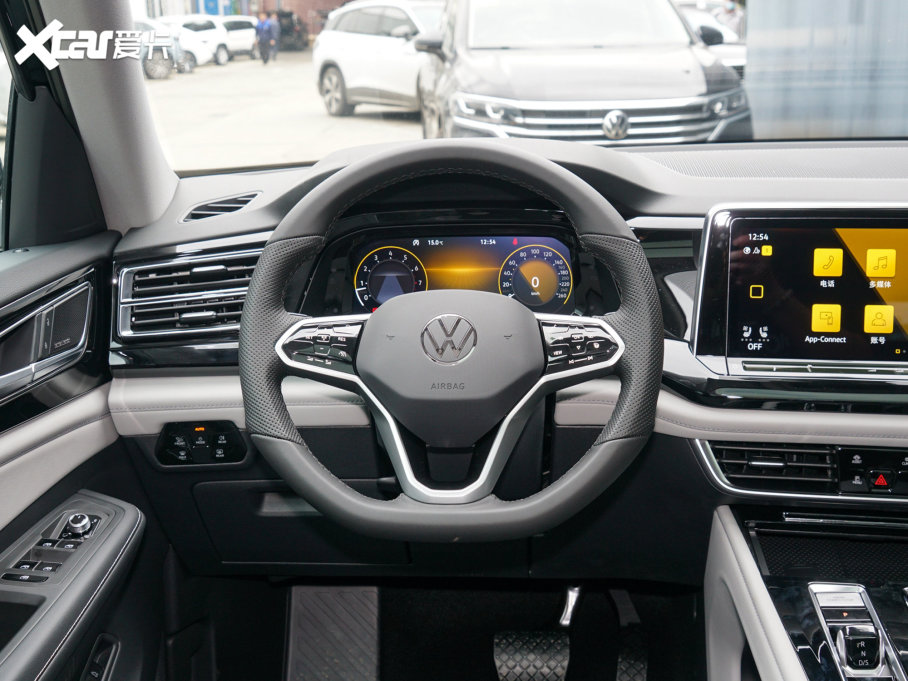 2023��;�� 530 V6 ���(q��)�����Ş��