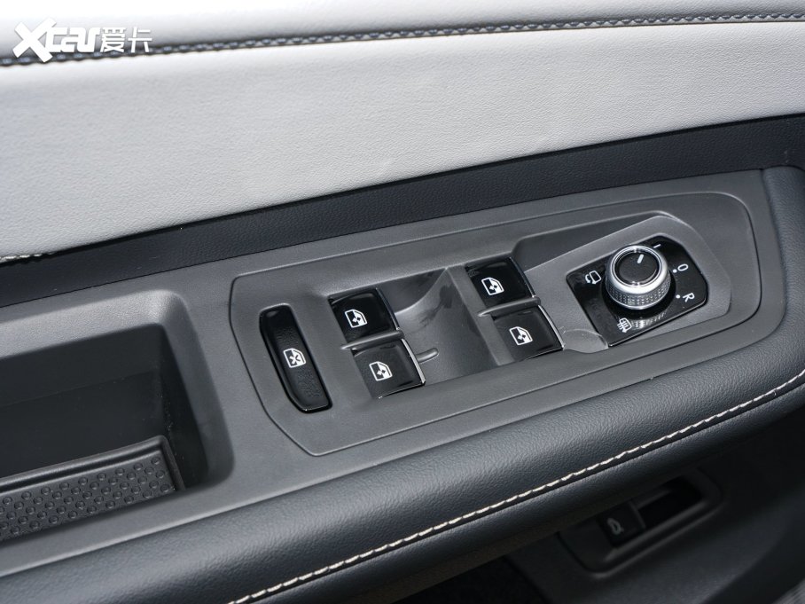 2023��;�� 530 V6 ��������Ş��