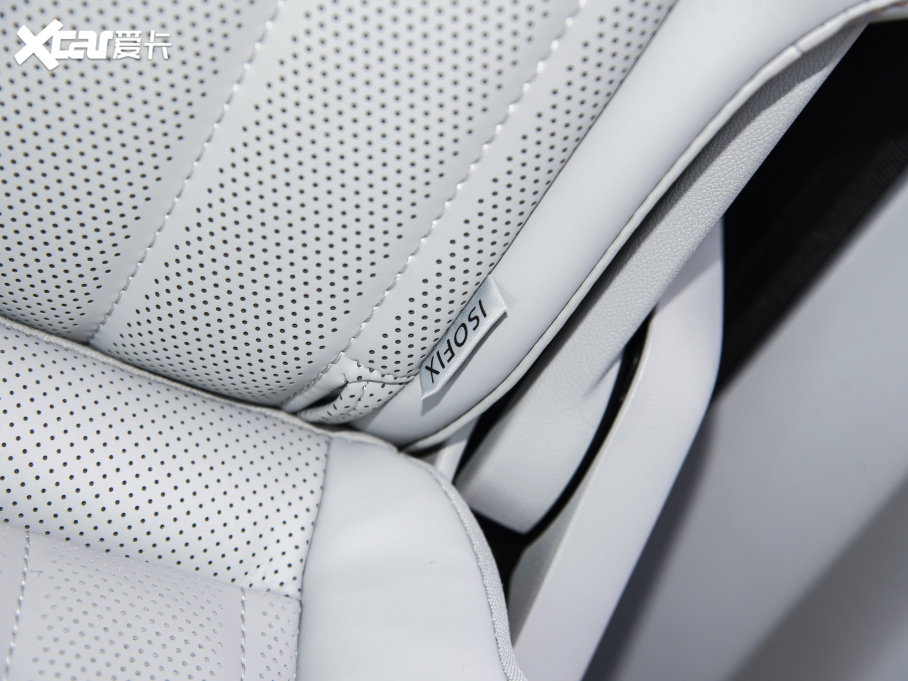 2023��;�� 330TSI ���(q��)�����A��