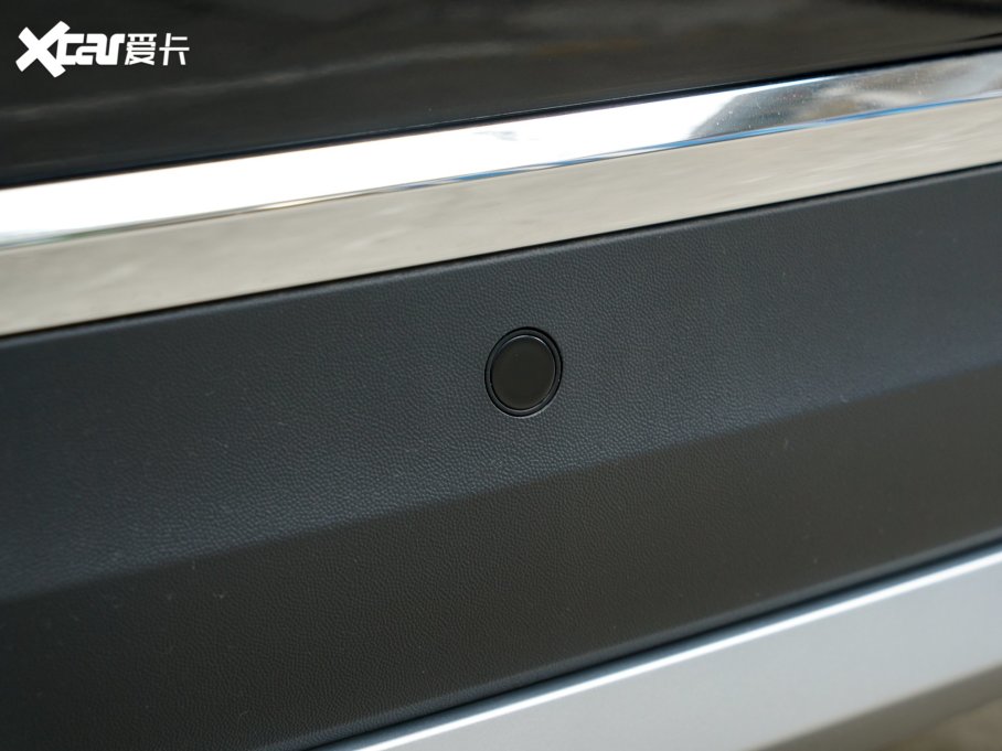 2023��;�� 530 V6 ��������A��