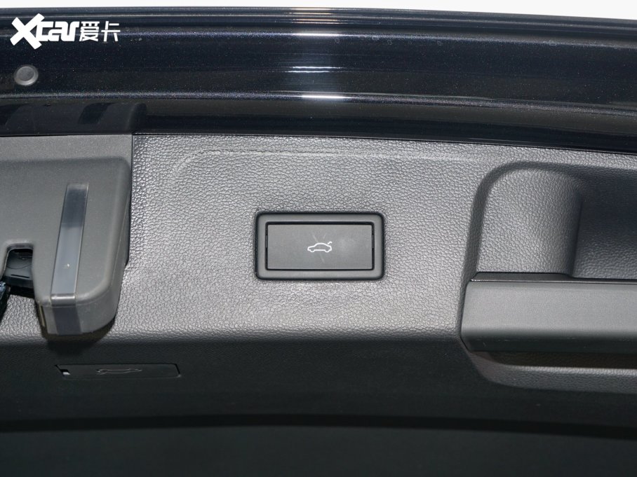 2023��;�� 530 V6 ���(q��)�����A��