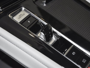 2023款380TSI 四驱尊享豪华版 换挡杆