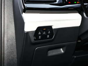 2023380TSI (q)Ş п؅^(q)