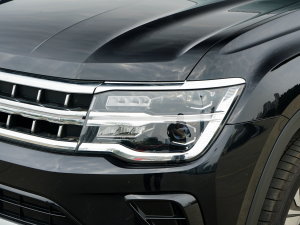 2023款380TSI 四驱尊崇豪华版 大灯