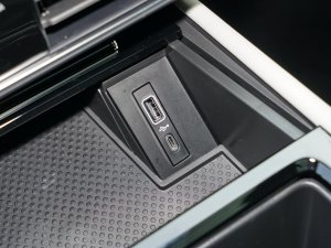 2023530 V6 (q)A п؅^(q)