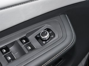 2023530 V6 (q)A п؅^(q)