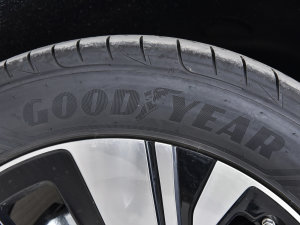 2023Ŀ 380TSI (q)A ݆̥Ʒ