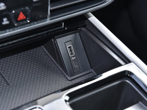 2023Ŀ 380TSI (q)Ş g