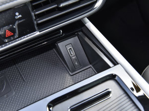 2023Ŀ 380TSI Ş п؅^