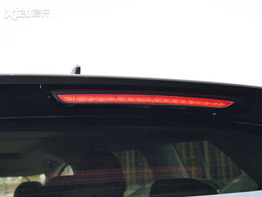 2023����Ȼ 330TSI ���A��