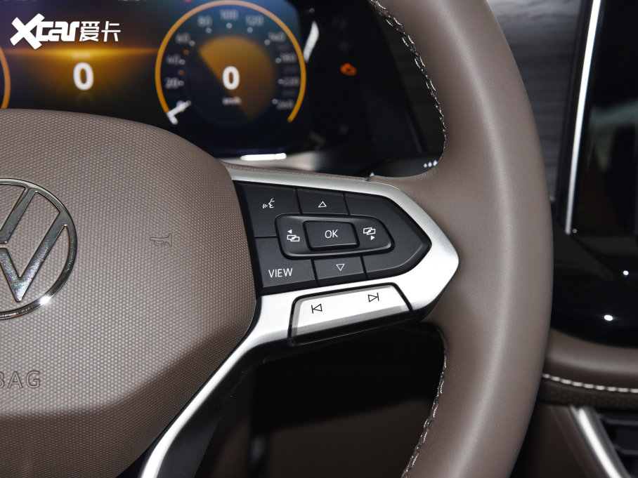 2023����Ȼ 330TSI ���A��