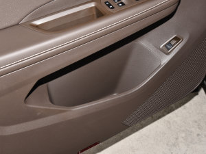 2023��330TSI ���A�� ǰ�T������g