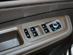 2023330TSI ̄(w) {܇ƅ^(q)	