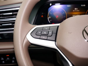 2023330TSI ̄հ п؅^