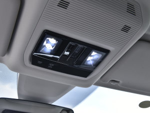 2023Ŀ 380TSI F п؅^