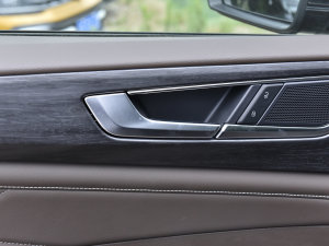 2023Ŀ 380TSI F п؅^