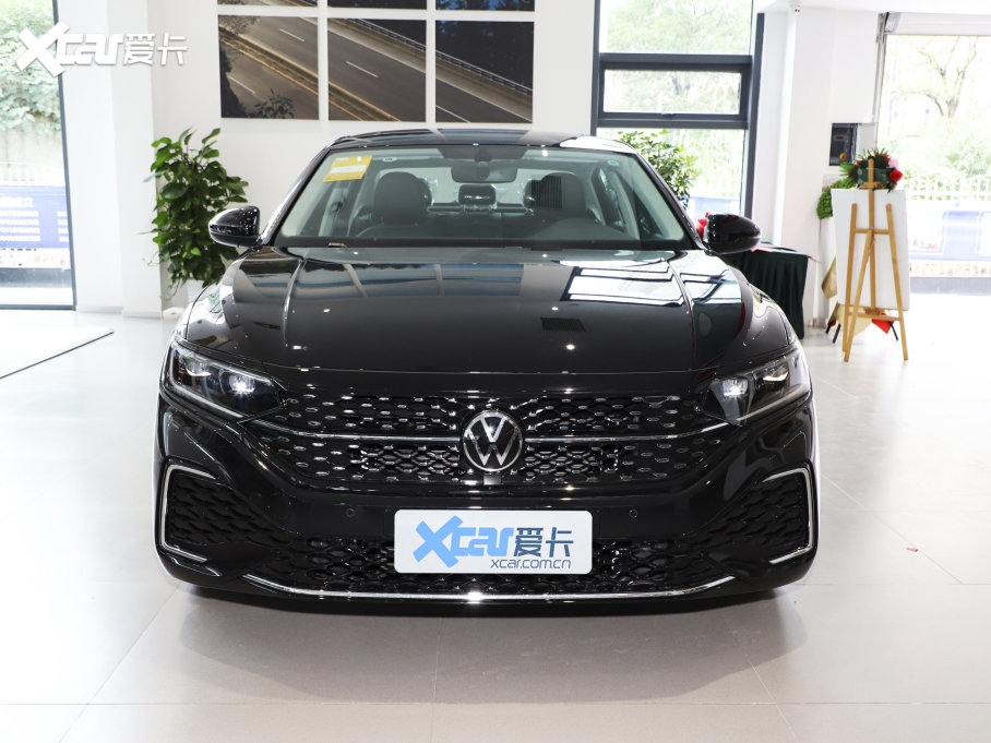2023 330TSI ǿվӢ