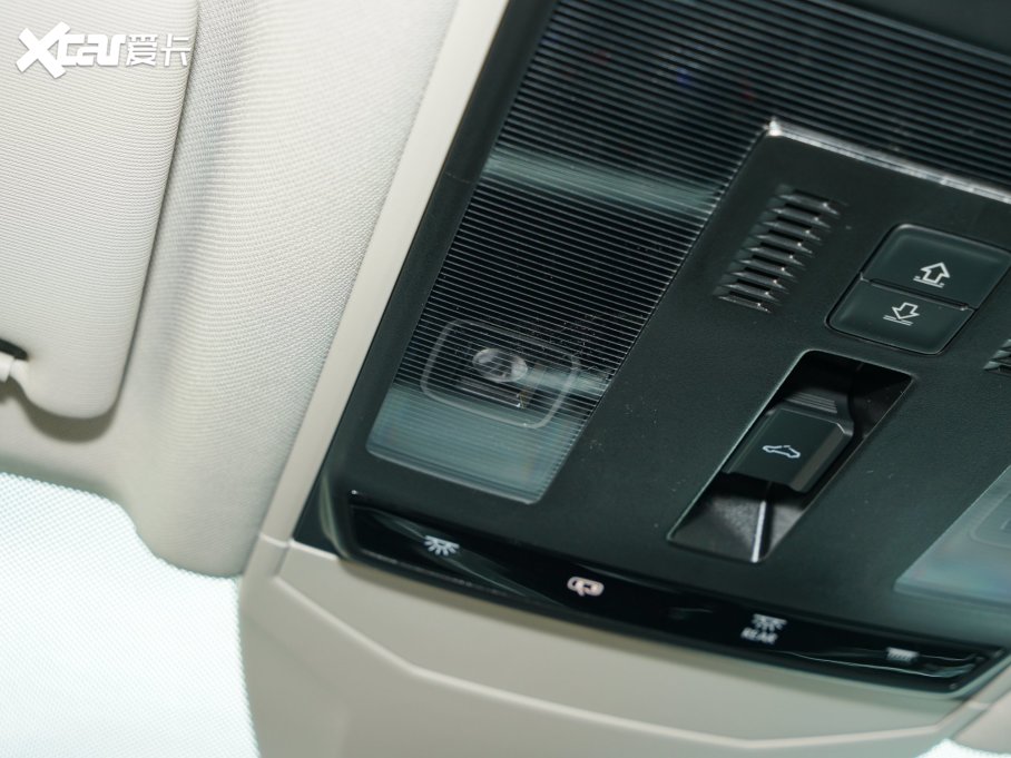 2023_ Ŀ 330TSI ǿպA