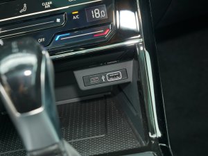 2023Ŀ 330TSI A п؅^(q)