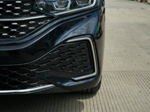 2023Ŀ 330TSI ǿպA ^