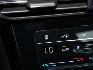 2023Ŀ 330TSI ǿպA g