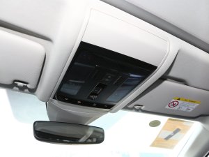 2023Ŀ 330TSI F п؅^