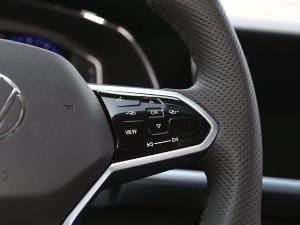 2023Ŀ 330TSI F п؅^