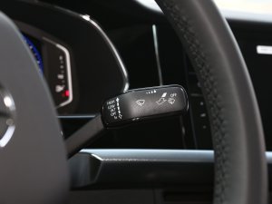 2023Ŀ 330TSI F п؅^