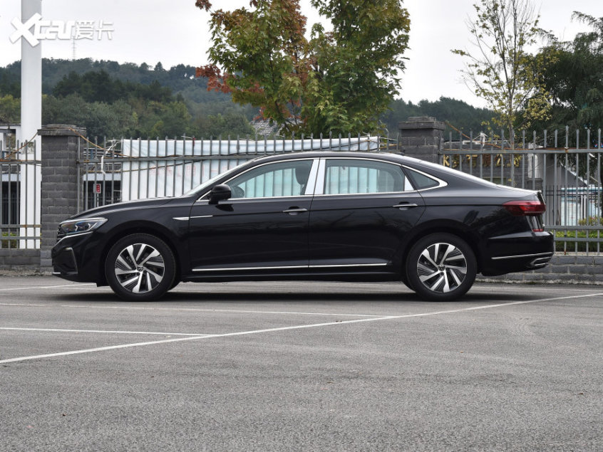 上汽大众2023款帕萨特PHEV